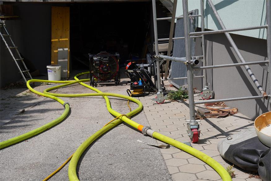 Kellerbrand in Wimpassing: Fünf Atemschutztrupps im Einsatz