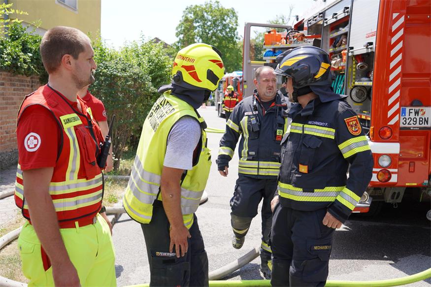 Kellerbrand in Wimpassing: Fünf Atemschutztrupps im Einsatz