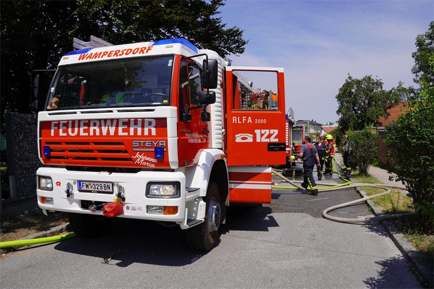 Kellerbrand in Wimpassing: Fünf Atemschutztrupps im Einsatz