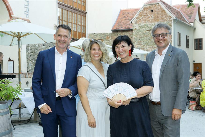 Burg Schlaining als globaler Treffpunkt