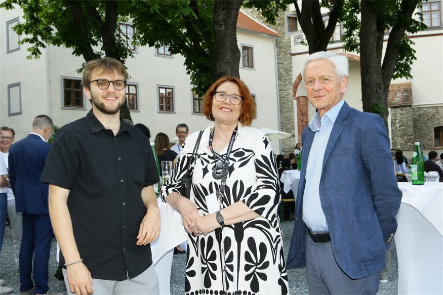 Burg Schlaining als globaler Treffpunkt