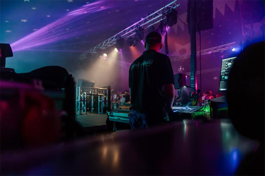 Electro Circus: Oberpullendorfer Sommer Wiesn mutierte zum Mega-Club