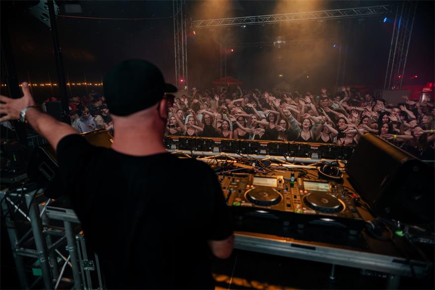 Electro Circus: Oberpullendorfer Sommer Wiesn mutierte zum Mega-Club