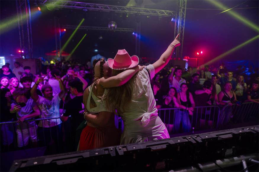 Electro Circus: Oberpullendorfer Sommer Wiesn mutierte zum Mega-Club