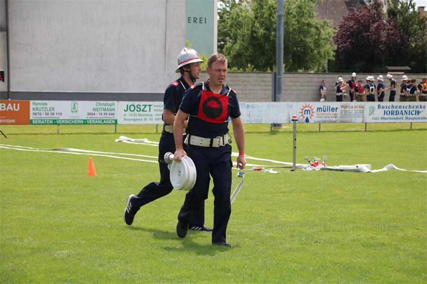 Triple-Sieg und Wanderpokal für Feuerwehr Frankenau
