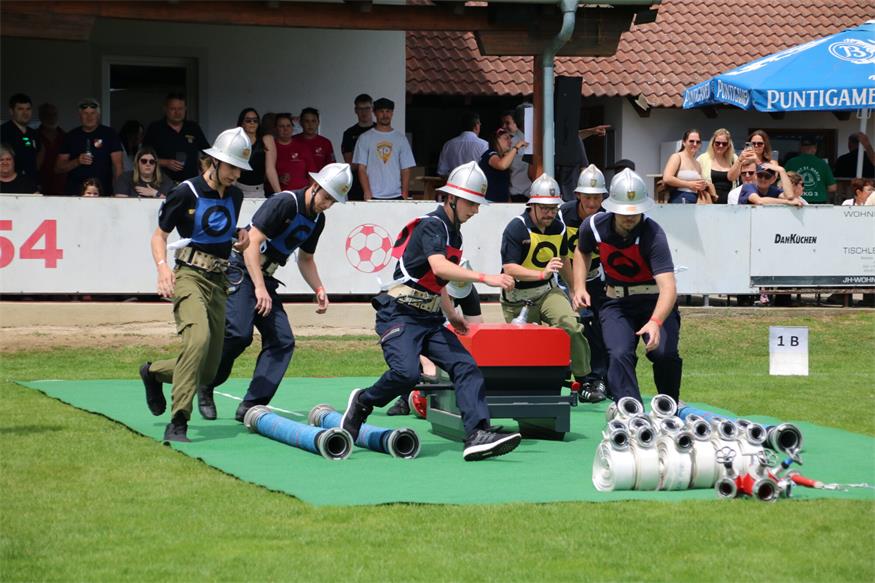 Triple-Sieg und Wanderpokal für Feuerwehr Frankenau