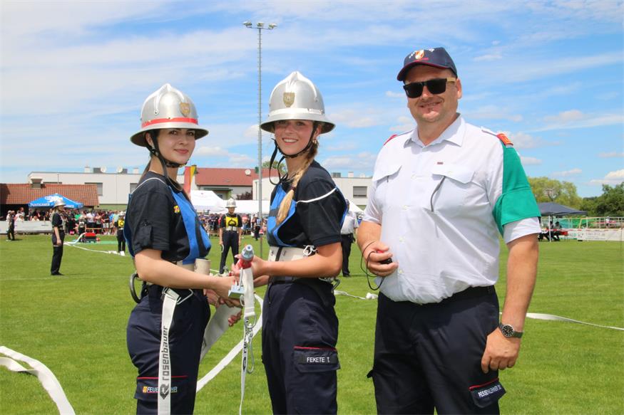 Triple-Sieg und Wanderpokal für Feuerwehr Frankenau