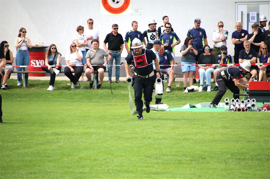 Triple-Sieg und Wanderpokal für Feuerwehr Frankenau