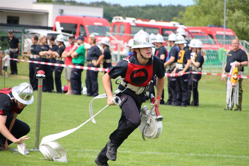 Triple-Sieg und Wanderpokal für Feuerwehr Frankenau
