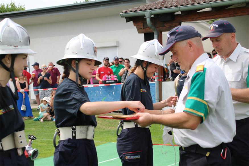 Triple-Sieg und Wanderpokal für Feuerwehr Frankenau