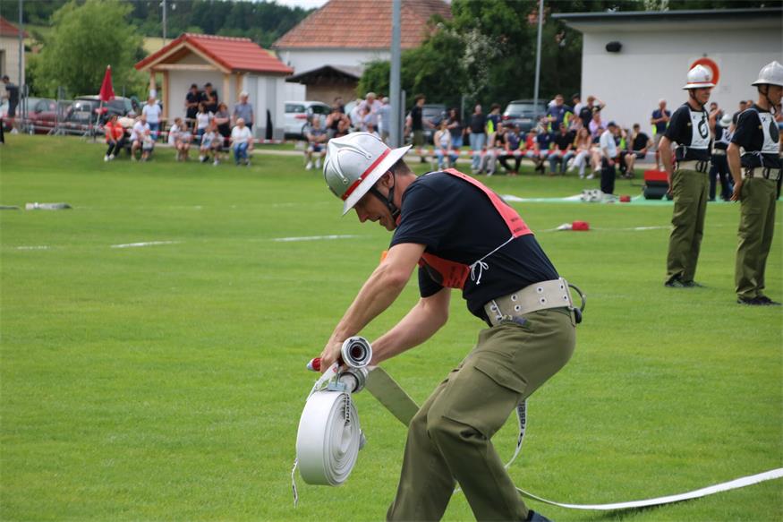 Triple-Sieg und Wanderpokal für Feuerwehr Frankenau
