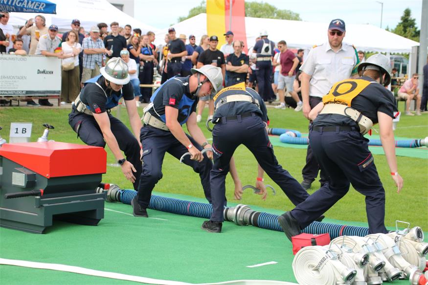 Triple-Sieg und Wanderpokal für Feuerwehr Frankenau
