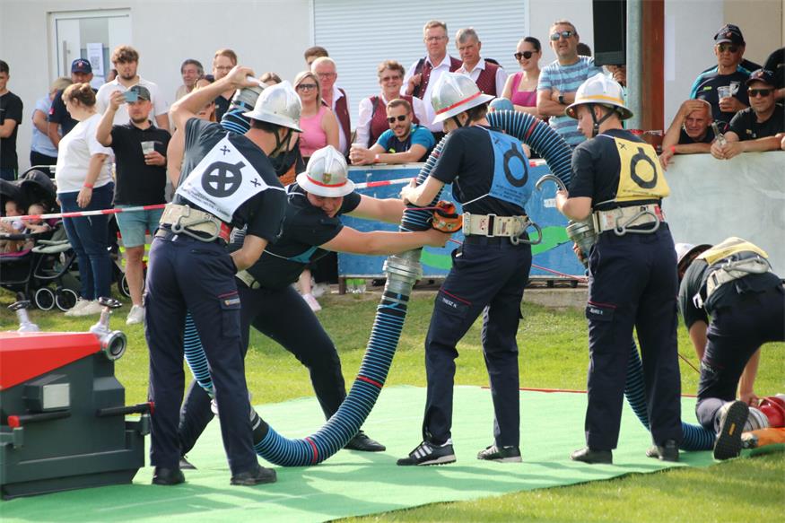Triple-Sieg und Wanderpokal für Feuerwehr Frankenau