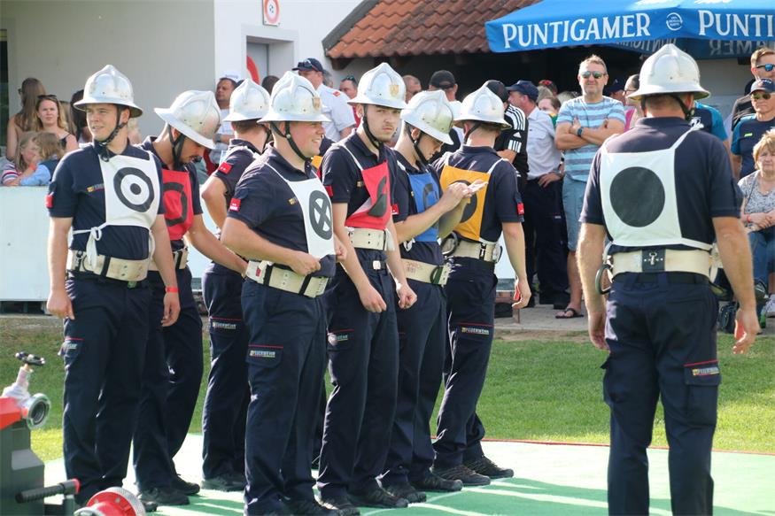 Triple-Sieg und Wanderpokal für Feuerwehr Frankenau