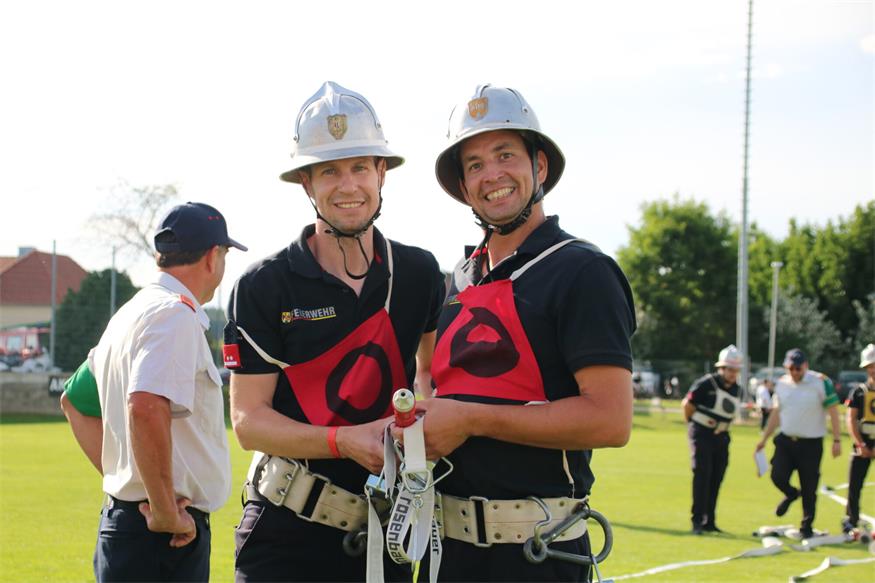 Triple-Sieg und Wanderpokal für Feuerwehr Frankenau