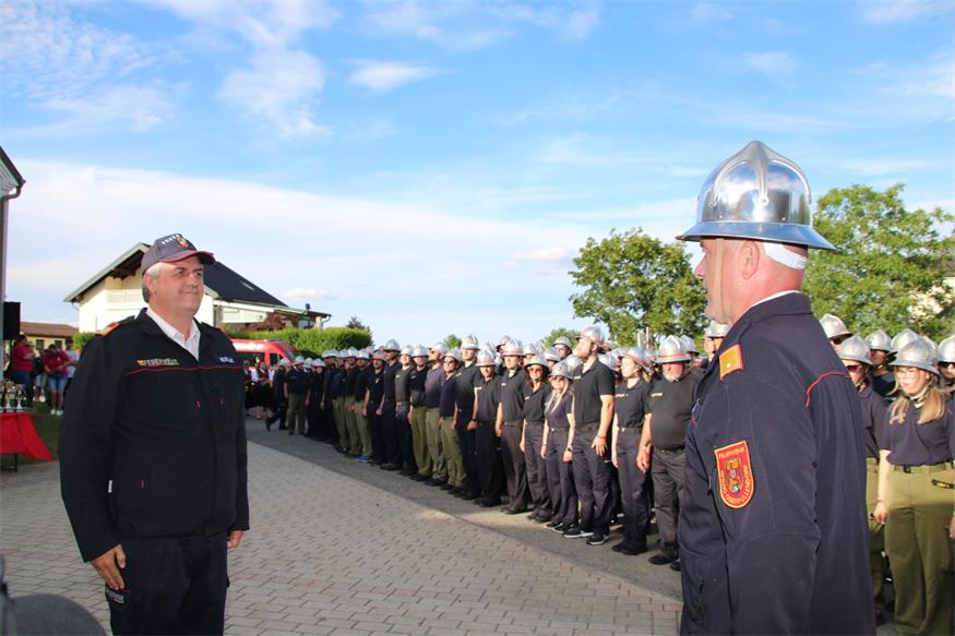Triple-Sieg und Wanderpokal für Feuerwehr Frankenau