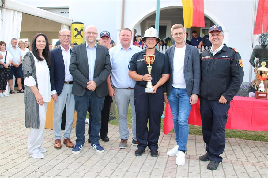 Triple-Sieg und Wanderpokal für Feuerwehr Frankenau