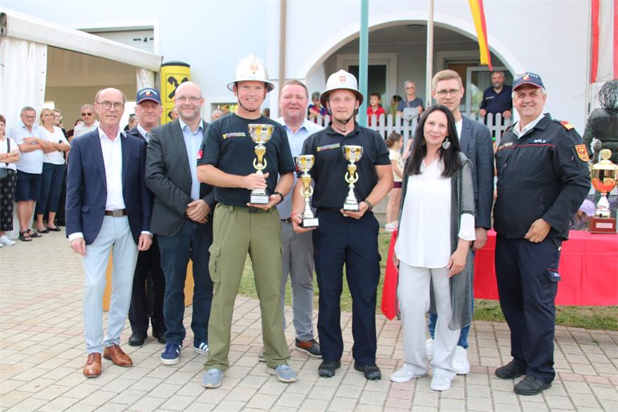 Triple-Sieg und Wanderpokal für Feuerwehr Frankenau