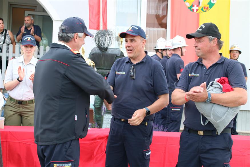 Triple-Sieg und Wanderpokal für Feuerwehr Frankenau