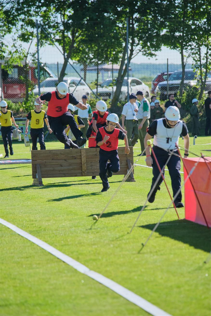 Winden: Tolle Leistung bei den Bezirksfeuerwehrleistungsbewerben