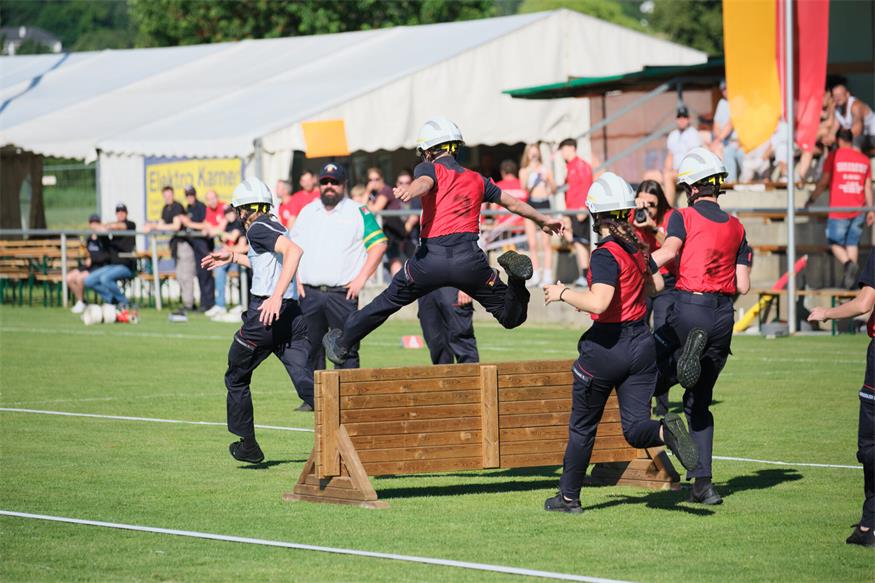 Winden: Tolle Leistung bei den Bezirksfeuerwehrleistungsbewerben