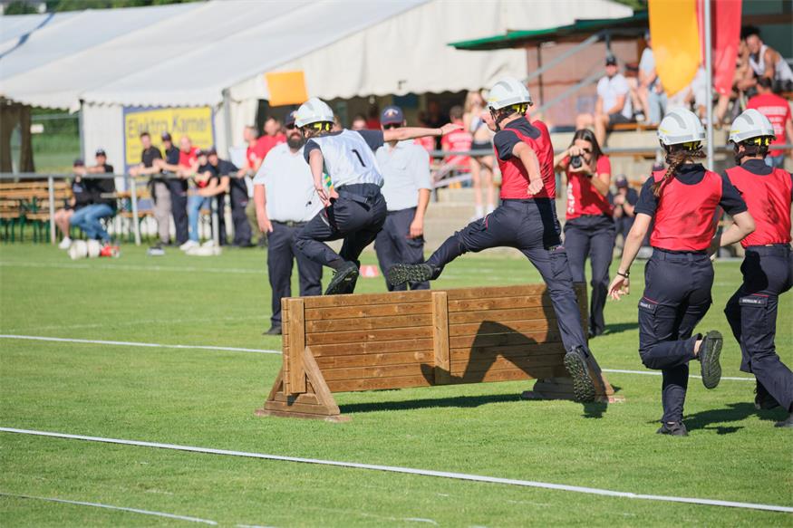 Winden: Tolle Leistung bei den Bezirksfeuerwehrleistungsbewerben