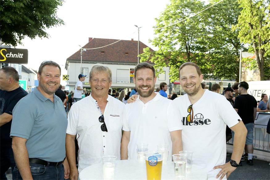 Großpetersdorf im Lauffieber: 640 Aktive auf der Straße