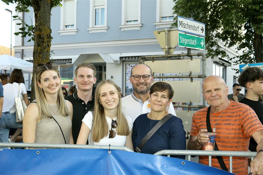 Großpetersdorf im Lauffieber: 640 Aktive auf der Straße