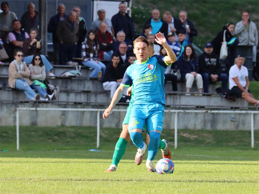Goberling besiegte Kroisegg mit 2:0