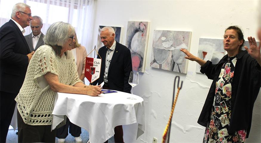 Konzept ging auf: Kunst & Spenden beim Charity-Pop-Up in Eisenstadt