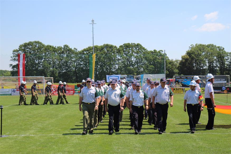 Schnelligkeit, Präzision und Teamwork: Leistungsbewerb der Feuerwehren