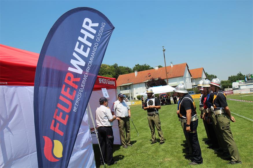 Schnelligkeit, Präzision und Teamwork: Leistungsbewerb der Feuerwehren