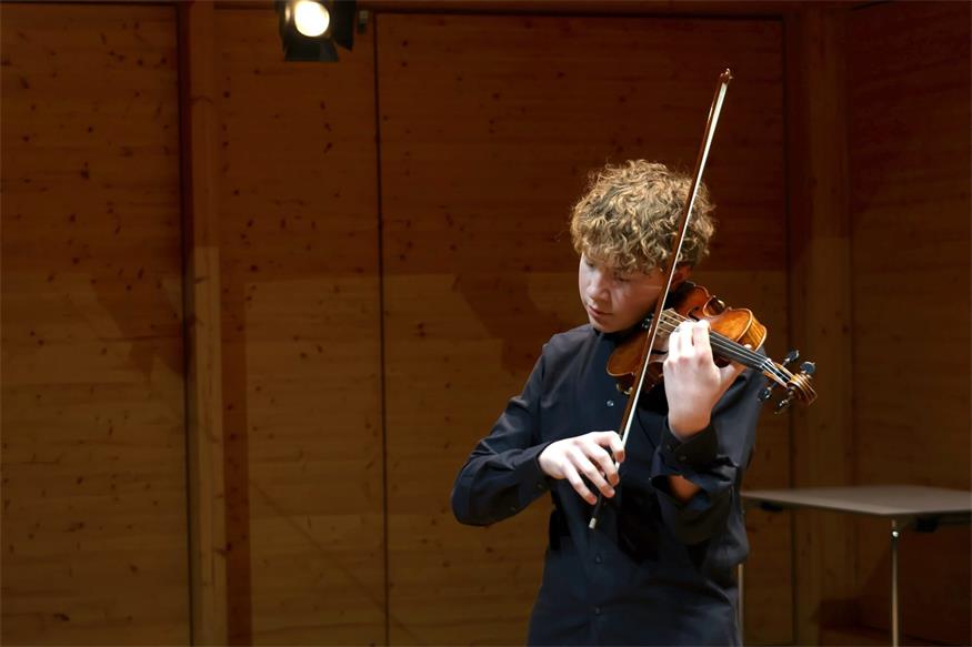 4 Jenő-Takács-Stipendien an herausragende junge Musiker:innen vergeben