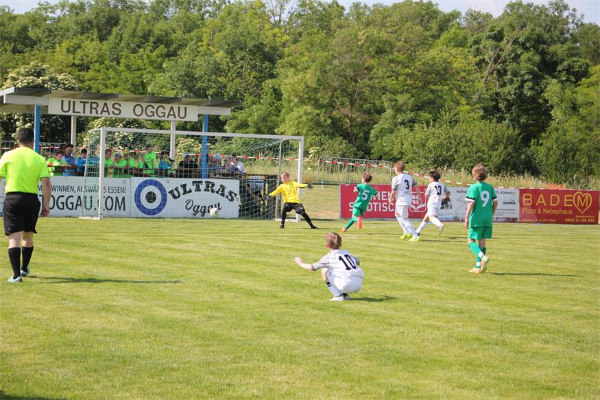 Volksschule Siegendorf und Zurndorf gewinnen ihre Sumsi-Cup Bezirksbewerbe
