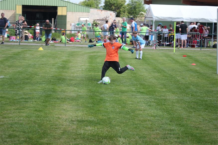 Volksschule Siegendorf und Zurndorf gewinnen ihre Sumsi-Cup Bezirksbewerbe