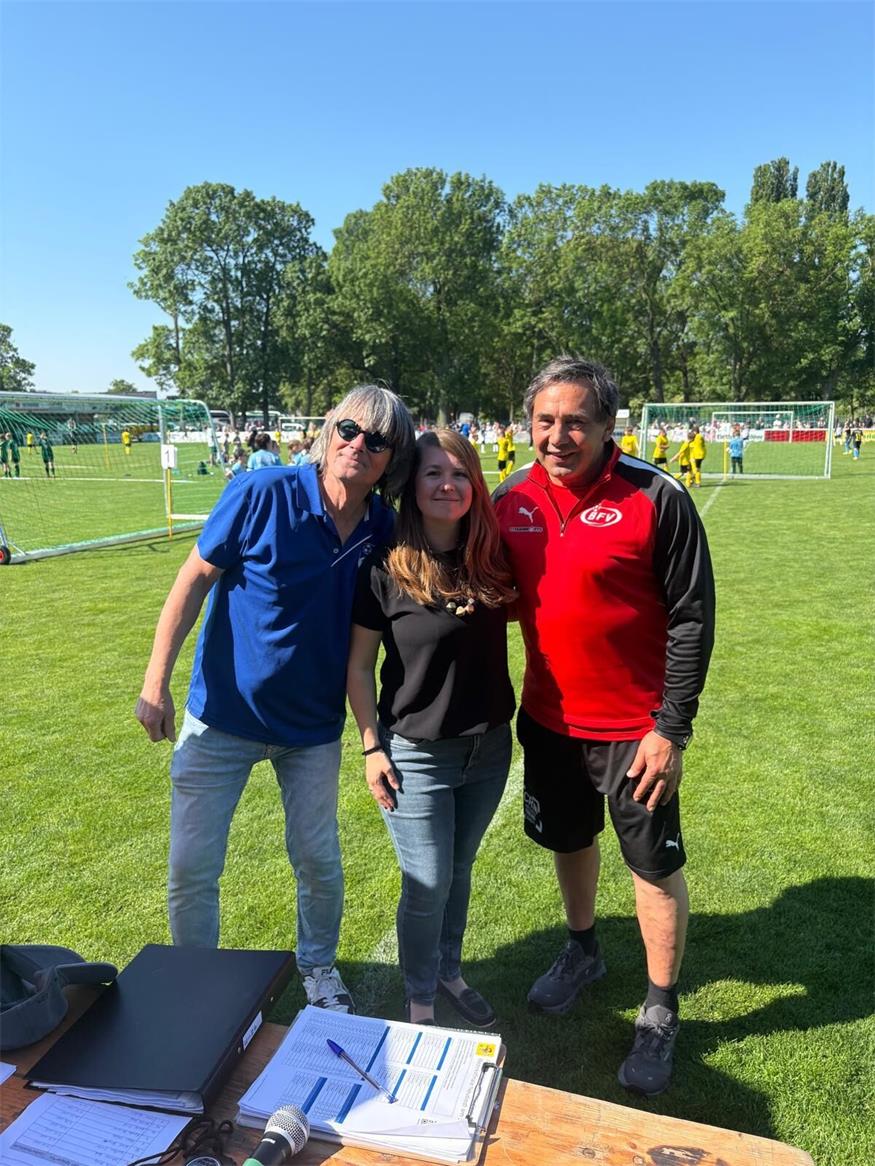 Volksschule Siegendorf und Zurndorf gewinnen ihre Sumsi-Cup Bezirksbewerbe