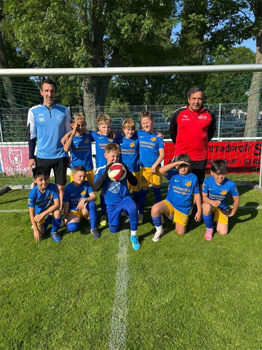 Volksschule Siegendorf und Zurndorf gewinnen ihre Sumsi-Cup Bezirksbewerbe