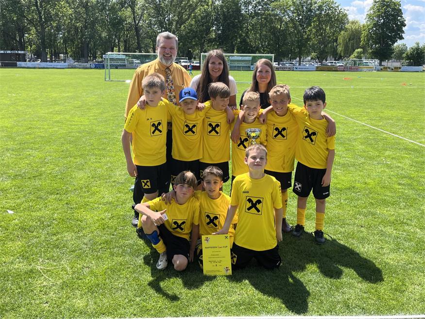 Volksschule Siegendorf und Zurndorf gewinnen ihre Sumsi-Cup Bezirksbewerbe