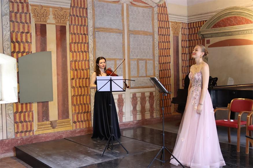 Schloss-Matinee entführte in die Welt der Operette und des Wienerlieds