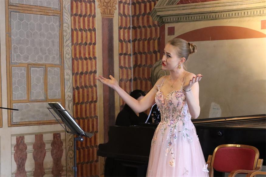 Schloss-Matinee entführte in die Welt der Operette und des Wienerlieds