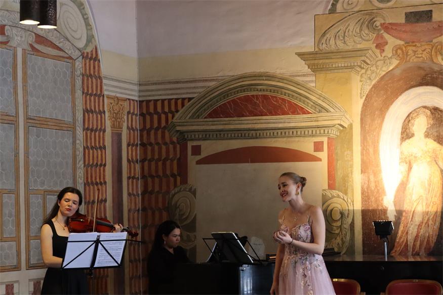 Schloss-Matinee entführte in die Welt der Operette und des Wienerlieds