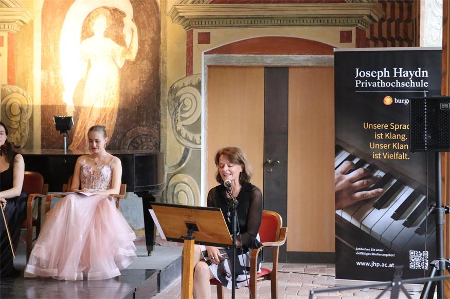 Schloss-Matinee entführte in die Welt der Operette und des Wienerlieds
