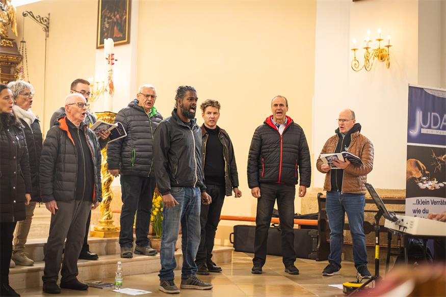 Frauenkirchen: „Judas, ein Mensch“ in der Basilika