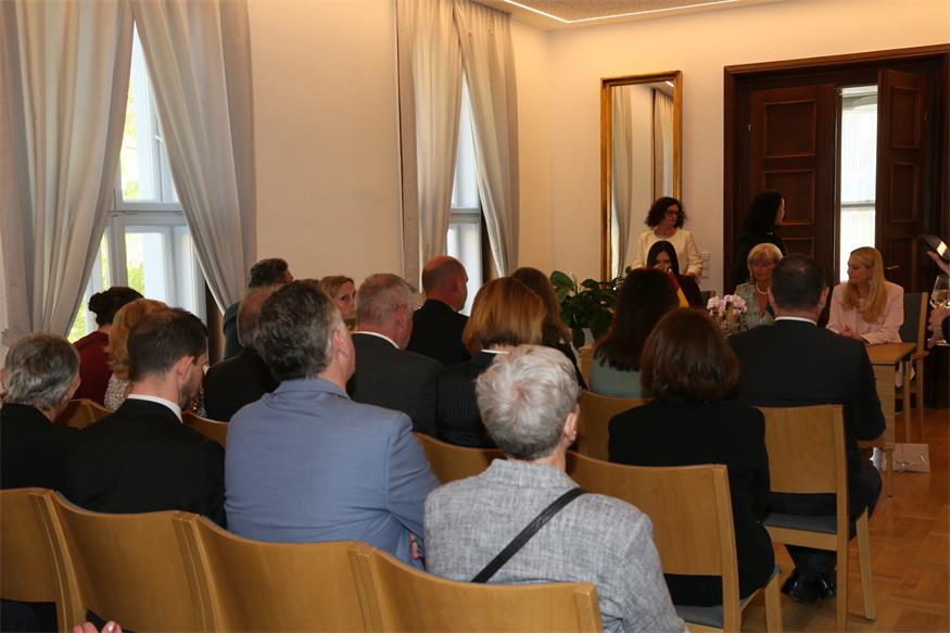 Neusiedl feiert 100 Jahre Stadt mit Festsitzung und Gala