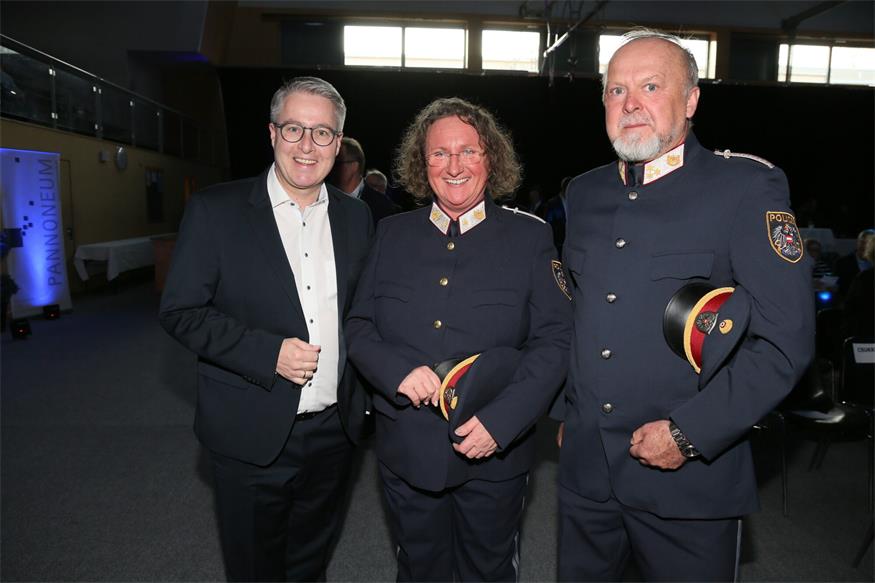 Neusiedl feiert 100 Jahre Stadt mit Festsitzung und Gala