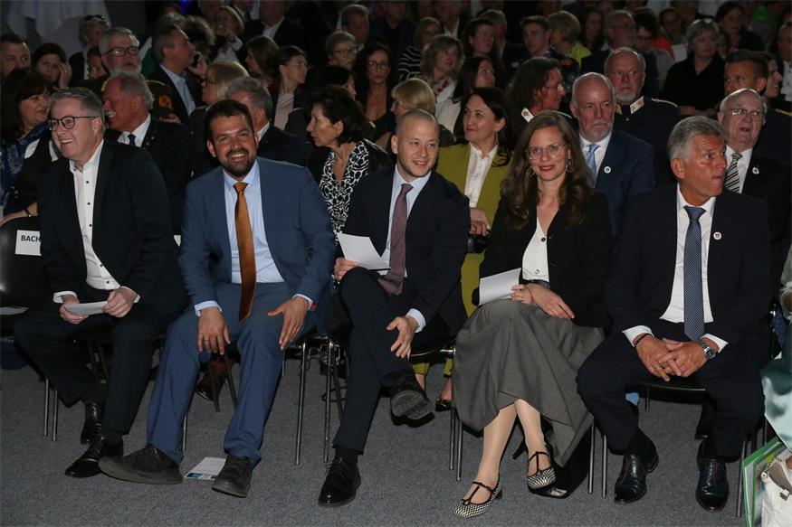 Neusiedl feiert 100 Jahre Stadt mit Festsitzung und Gala