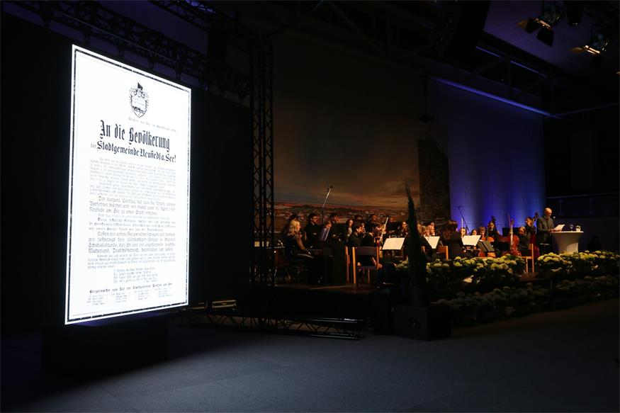Neusiedl feiert 100 Jahre Stadt mit Festsitzung und Gala