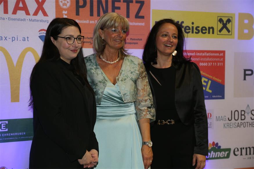 Neusiedl feiert 100 Jahre Stadt mit Festsitzung und Gala