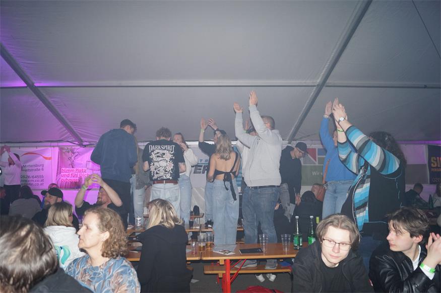 Kirtag in Mattersburg: Fußball, Freibier und beste Festzeltstimmung