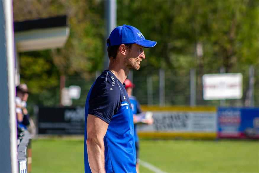 Zwei Zauber-Tore für drei Klingenbacher Punkte gegen Halbturn